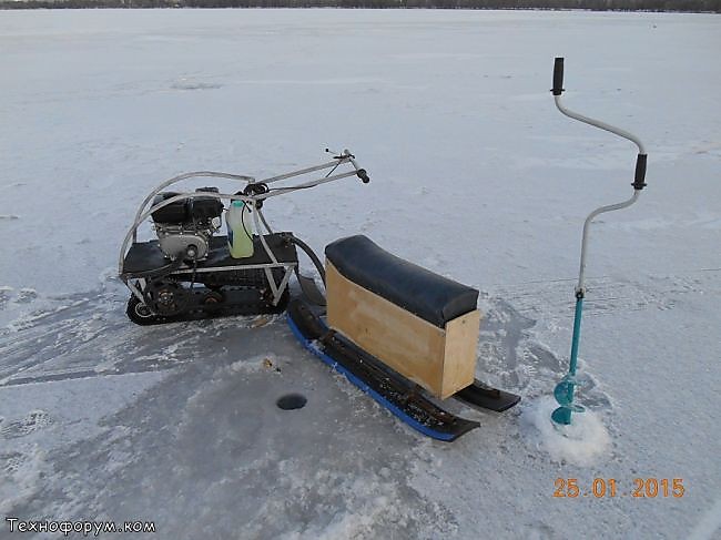 https://usamodelkina.ru/6369-gusenichnyy-motobuks-pchelenysh.html